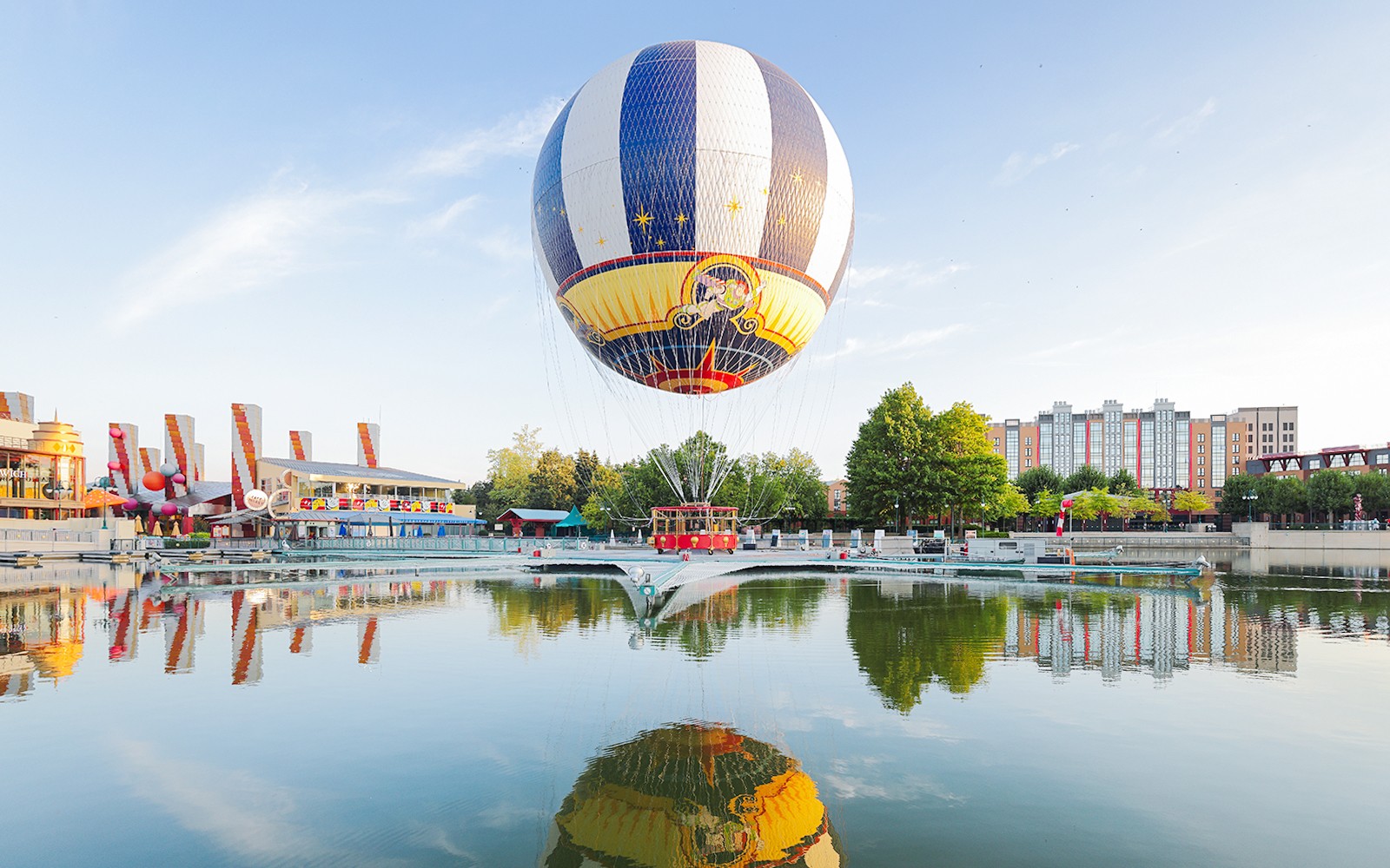 Go City Paris Explorer Pass: Choose 3/4/5 Attractions