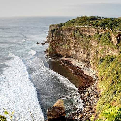 Uluwatu Temple, Kecak Fire Dance & Suluban Beach: Guided Tour + Transfer — gallery 1