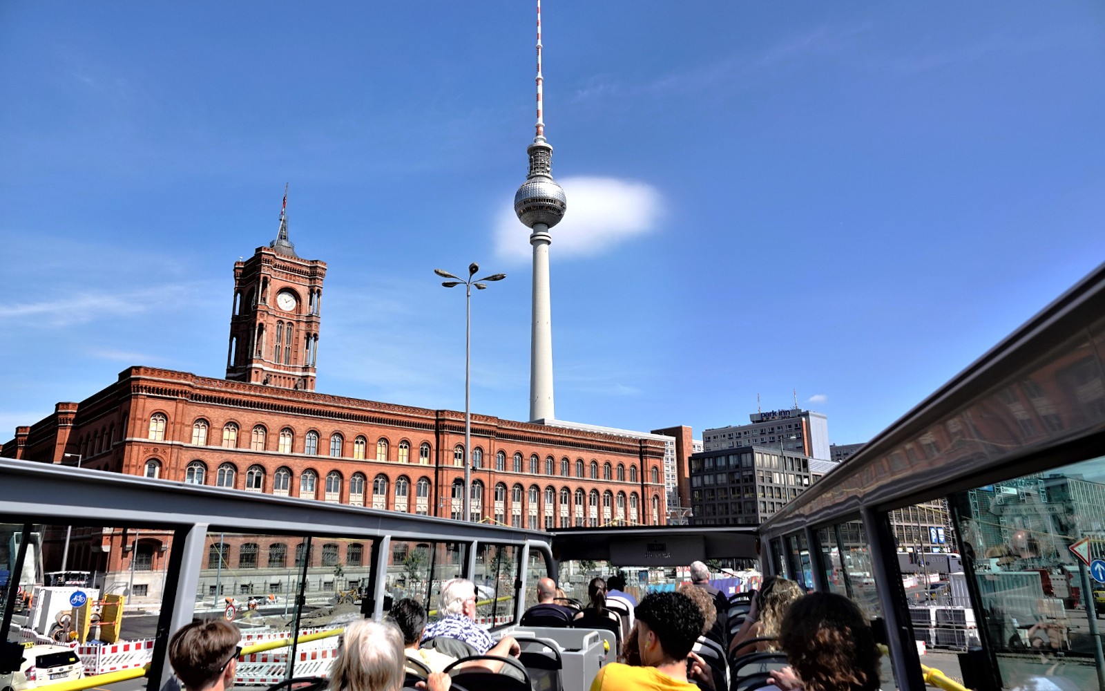 City Circle: 24/48/72-Hour Berlin Hop-On Hop-Off Bus Tour with Optional Cruise