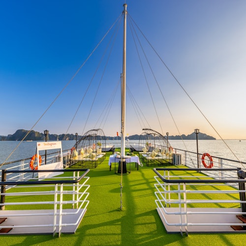 Ha Long Bay: 5-Star Premium Cruise + Buffet & Sunset Party + Optional Transfer — gallery 4