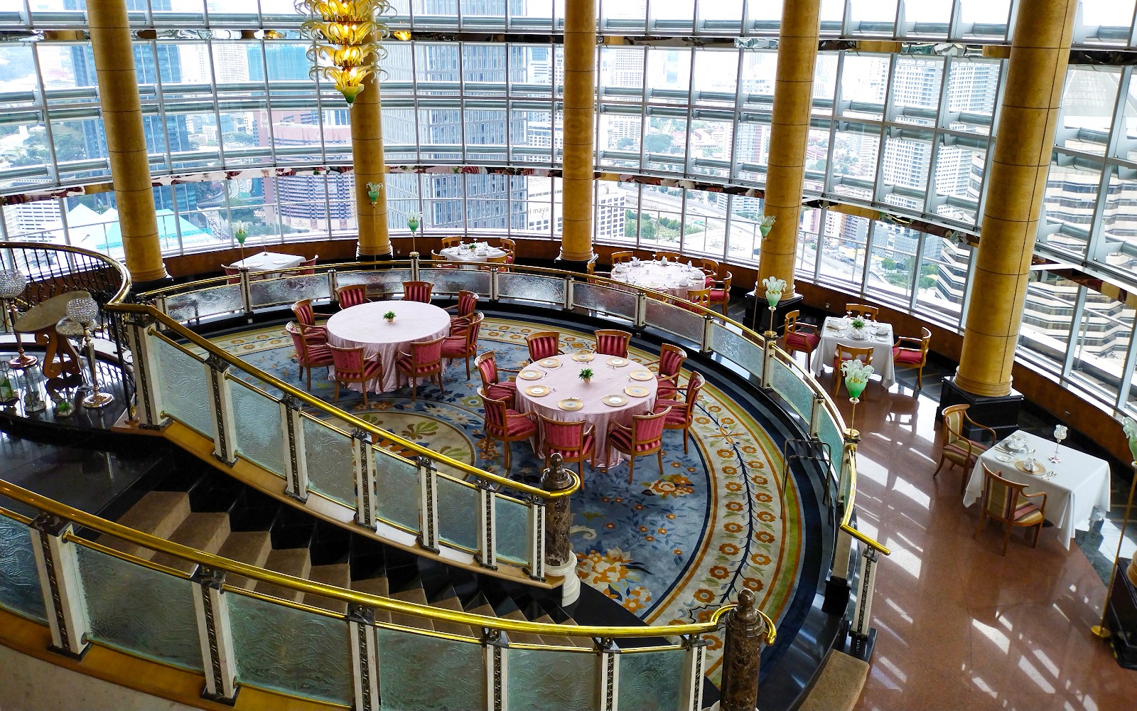 Petronas Twin Towers Dining Experience — gallery 1