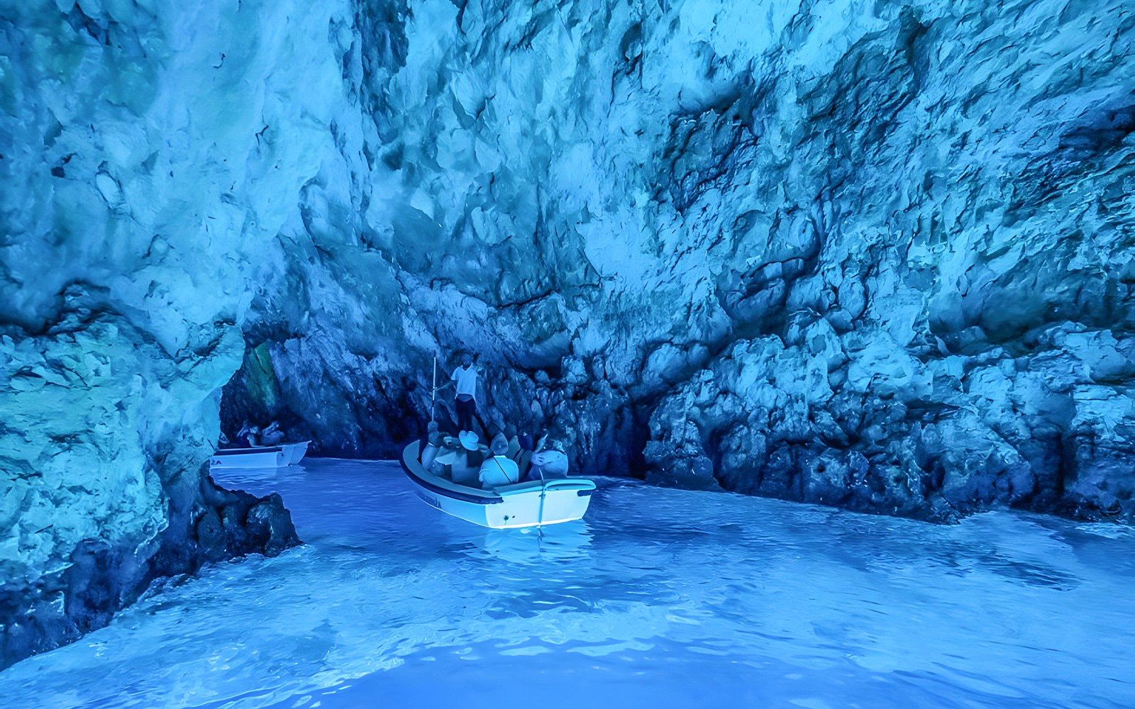 From Split: Full Day Tour to Blue Cave, Blue Lagoon & 5 Islands — gallery 1