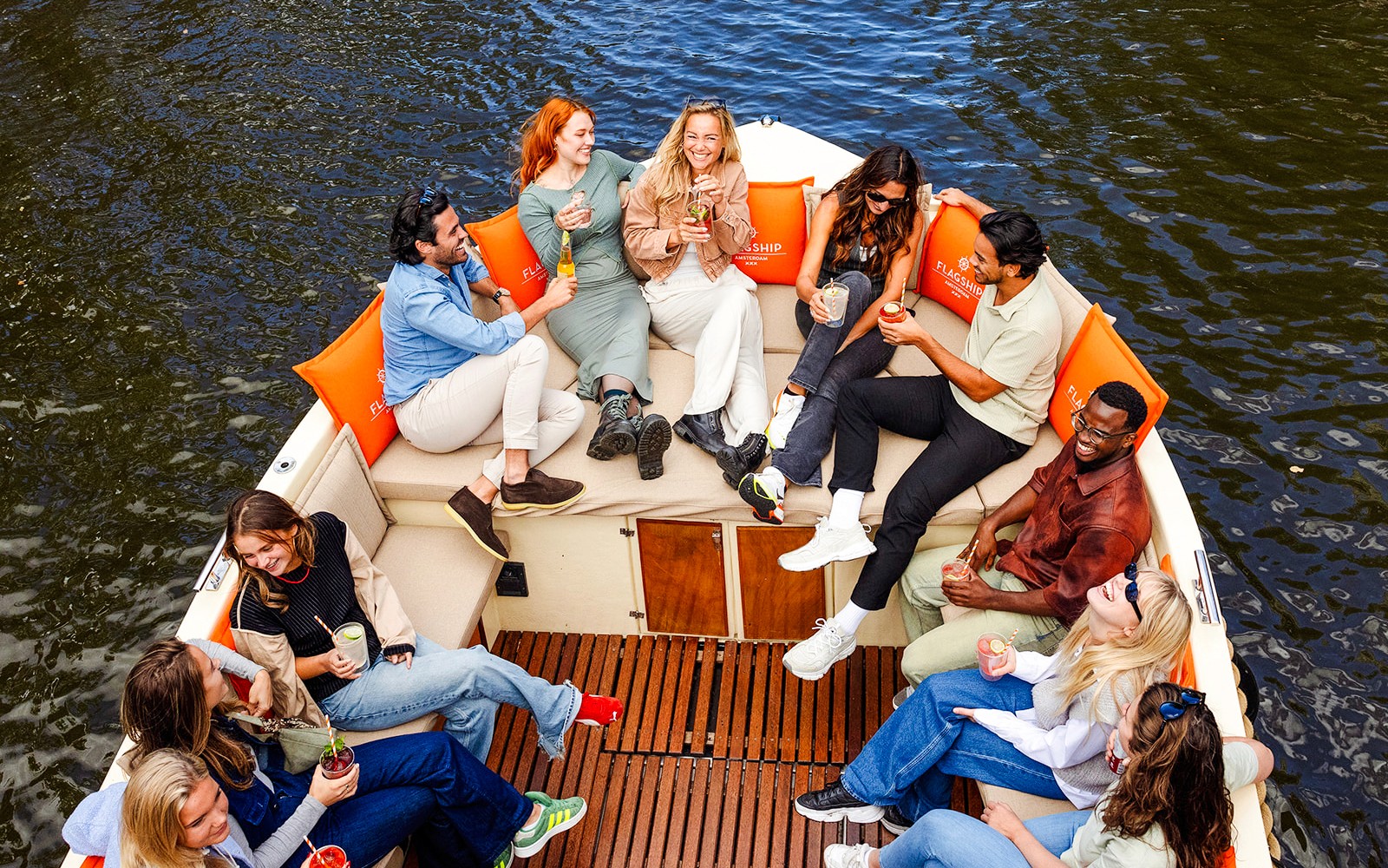 Amsterdam: 1-Hour Canal Cruise with Unlimited Drinks Option — gallery 3