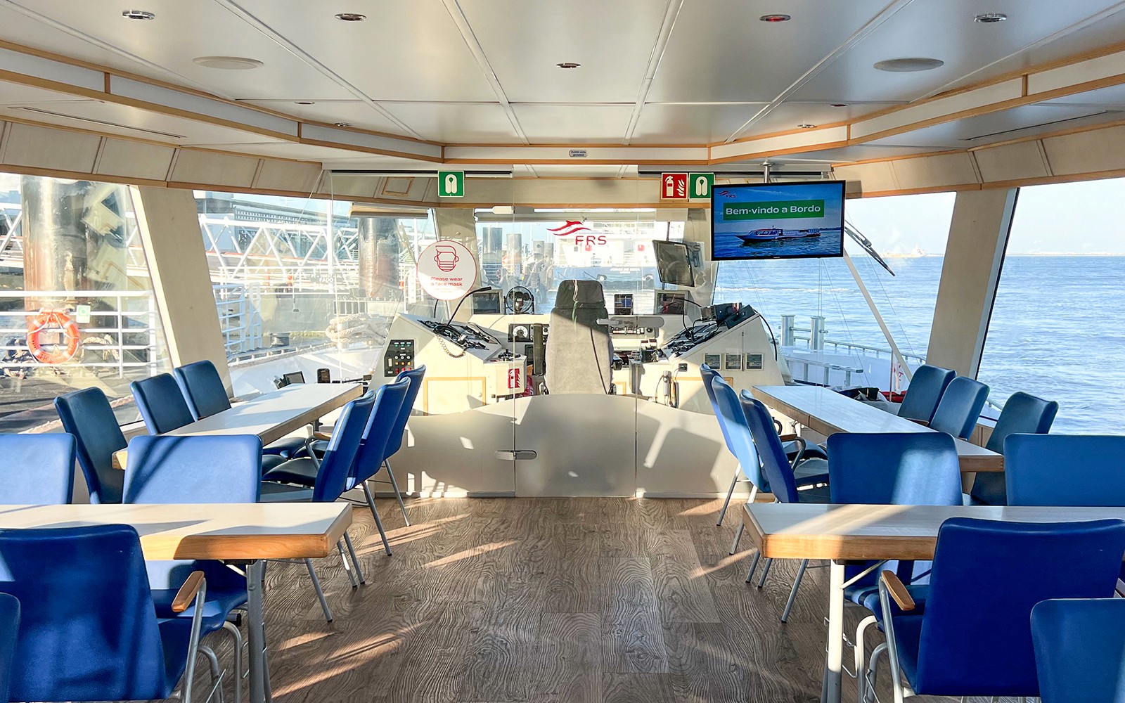 Lisbon Sightseeing Cruise on Tagus River — gallery 2