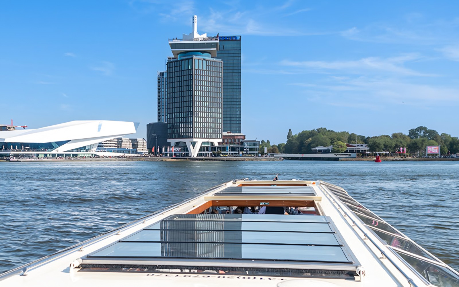 Amsterdam: 75-Min City Canal Cruise on Closed Heated Boat