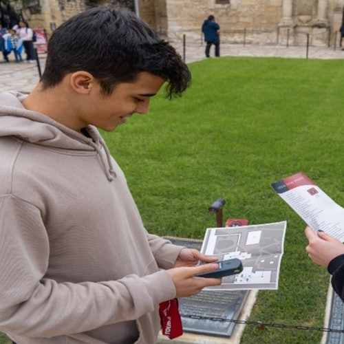 San Antonio: Small Group Walking Tour + River Cruise + Tower of the Americas