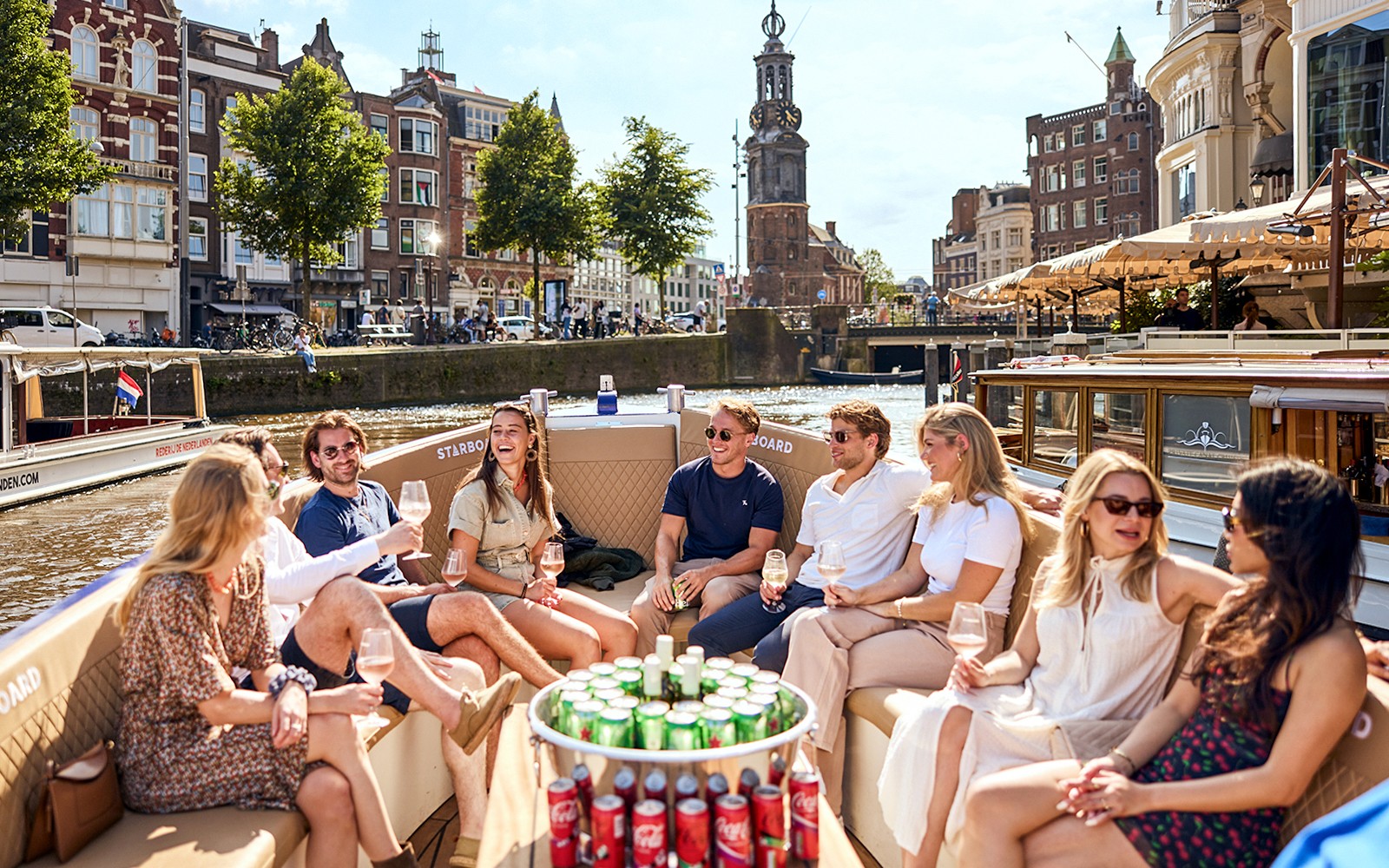 Amsterdam: 1-Hour Booze Cruise on Luxury Electric Boat — gallery 2