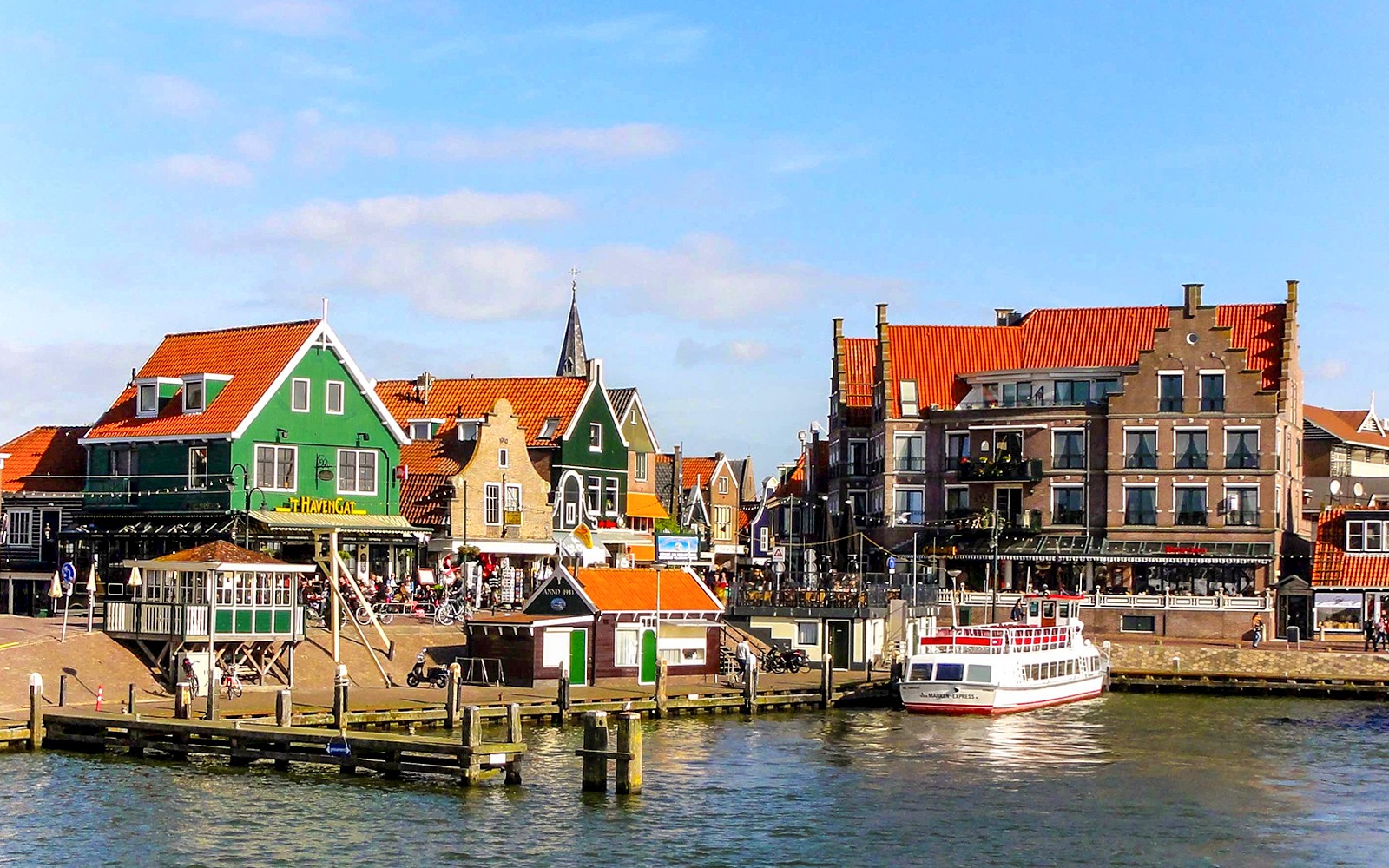 From Amsterdam: Zaanse Schans and Volendam Guided Tour — gallery 4
