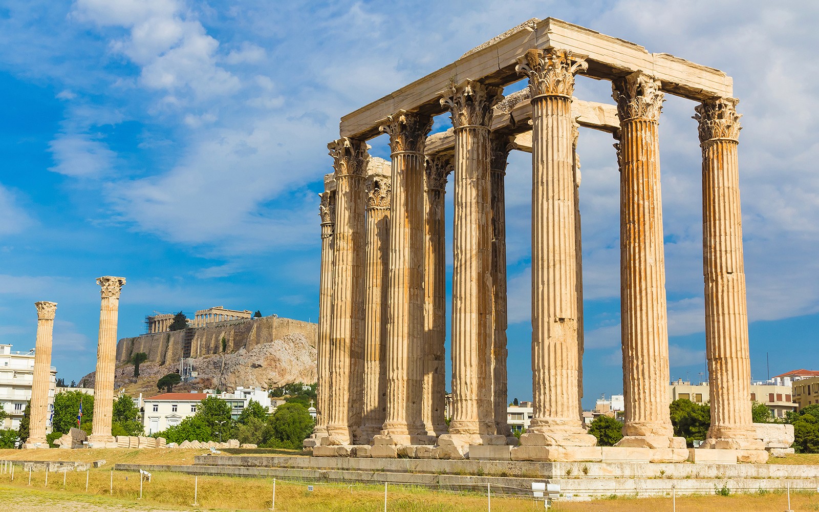 Sights of Athens: Athens, Piraeus & Coastline Hop-On Hop-Off Bus Tour