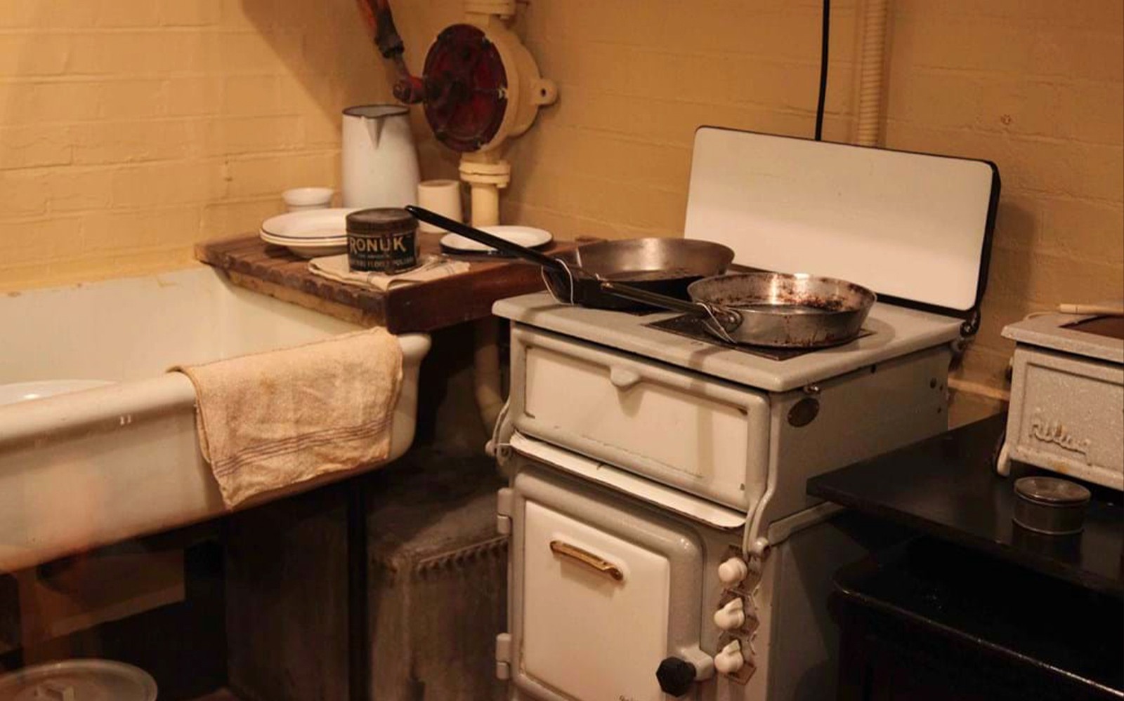 WWII Secrets of Westminster, Churchill’s War Rooms & Museum Guided Tour — mobile