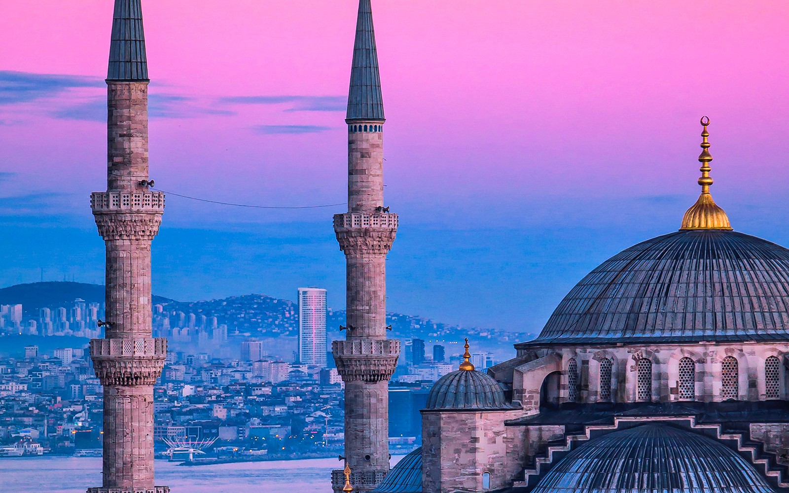 Half-Day Walking Tour of the Magnificent Mosques in Istanbul — gallery 1