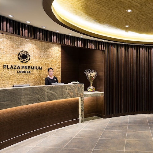Plaza Premium Lounge at Vancouver International Airport — gallery 3