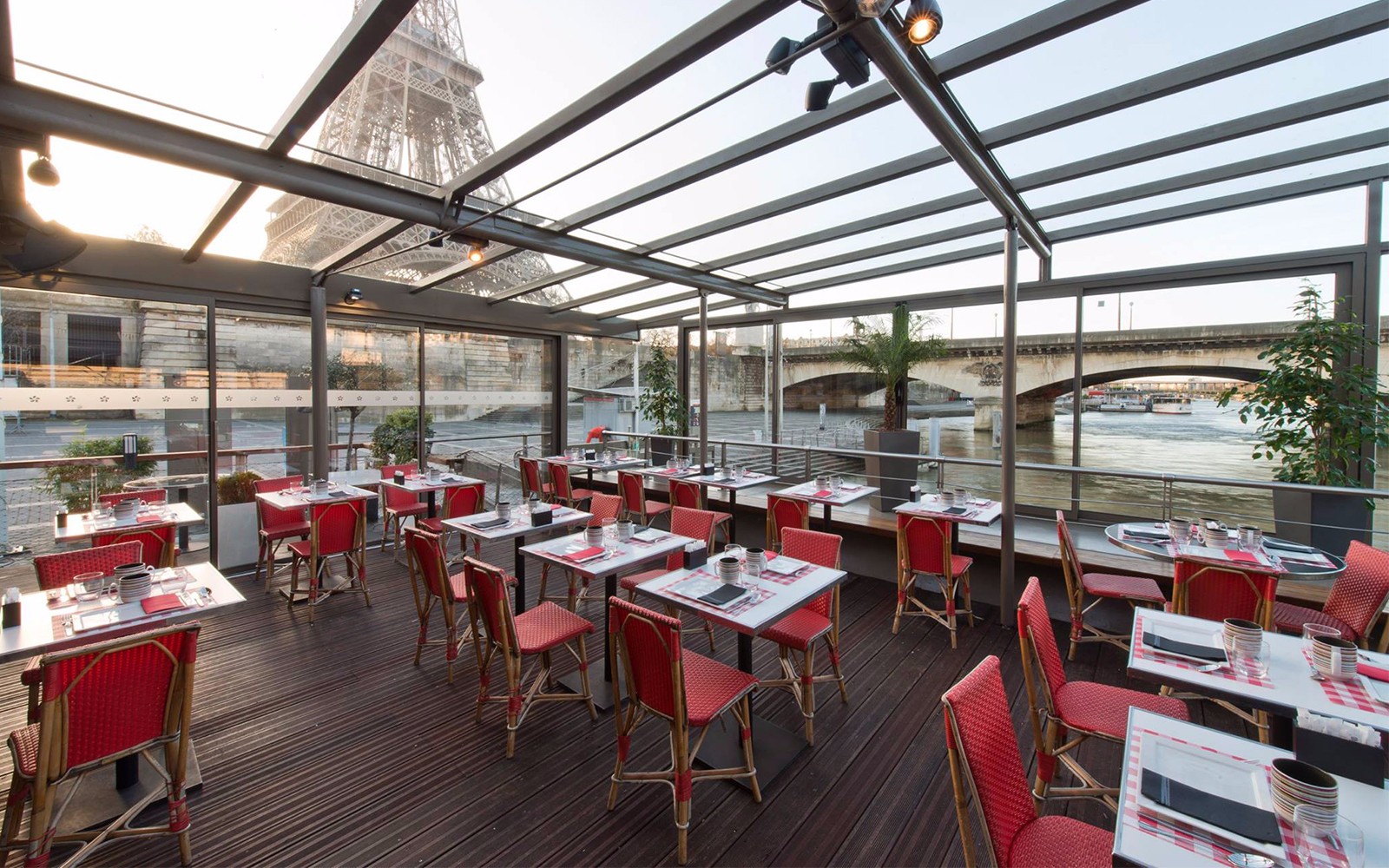 Lunch at Le Bistro Parisien Restaurant with Seine River Cruise — gallery 1