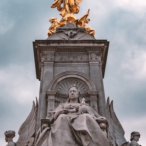 Audio Guide App for Your Smartphone: Royal London Walking Tour — gallery 1