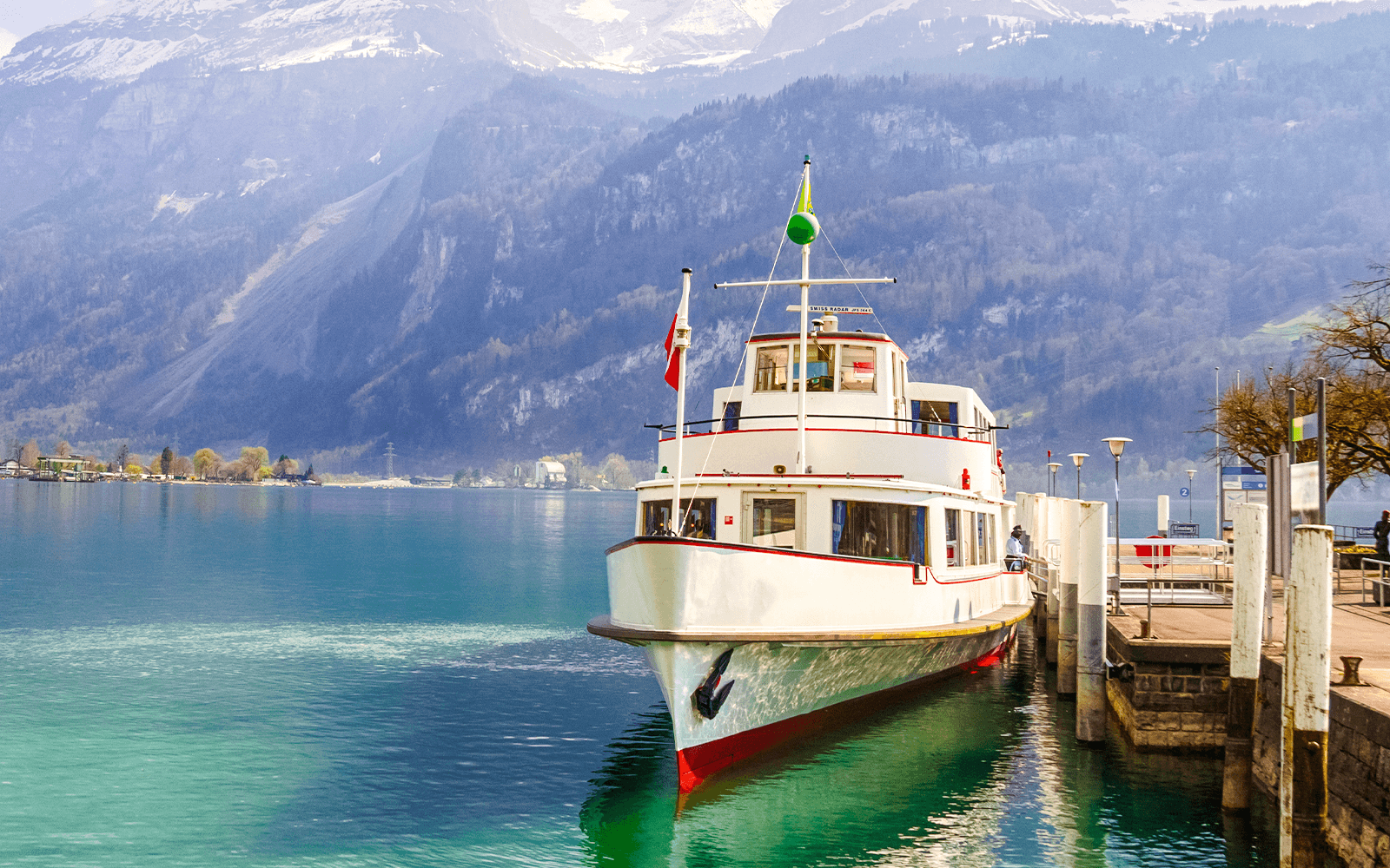 Lake Thun & Lake Brienz Cruise Day Pass