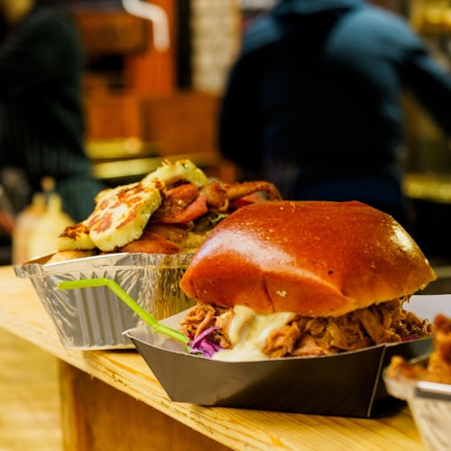 London: Food Tour With 8+ Stops — gallery 1
