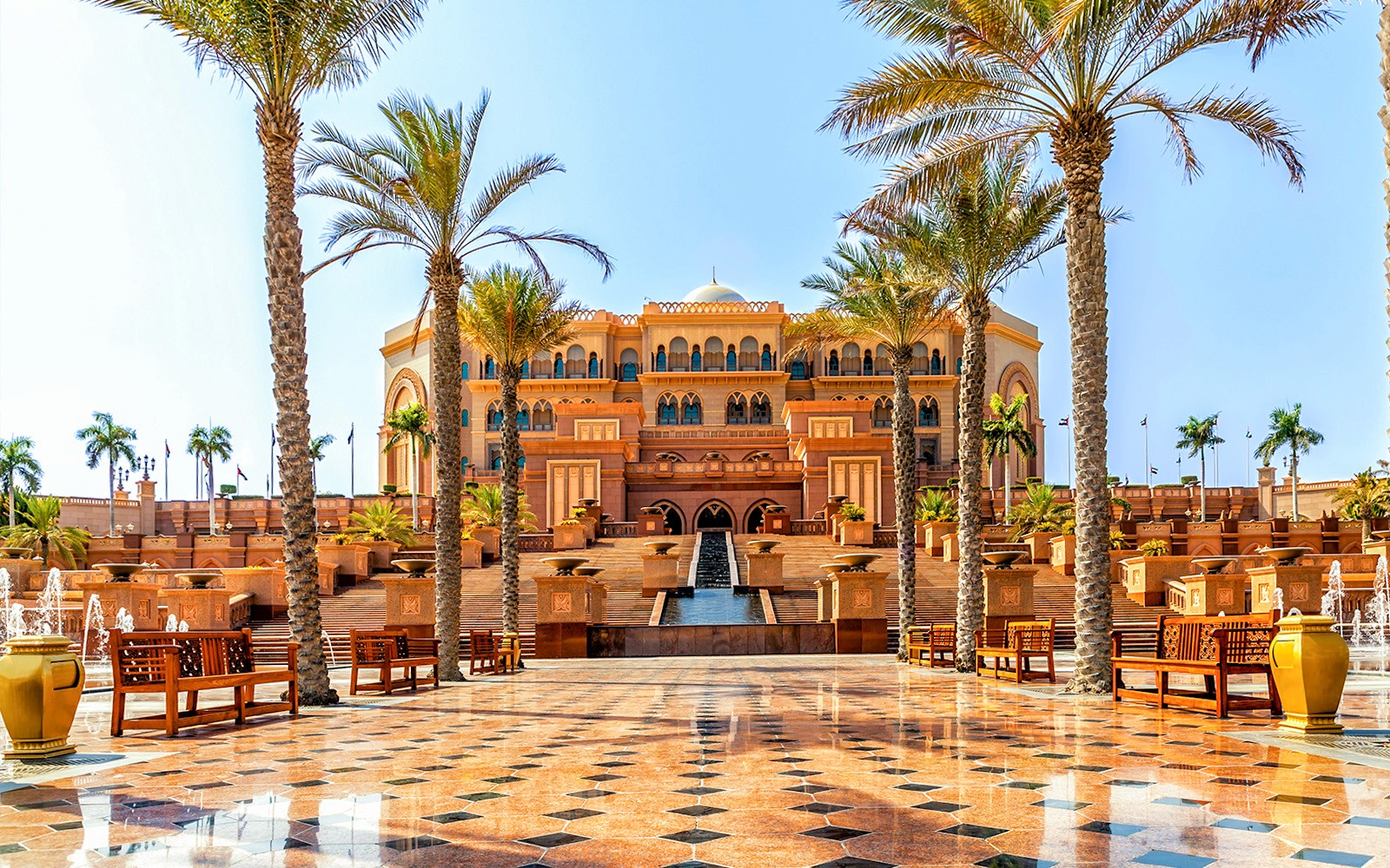 Big Bus: Abu Dhabi Hop-on Hop-off Bus Tour with Optional Louvre Museum Tickets & Presidential Palace Tour — gallery 1