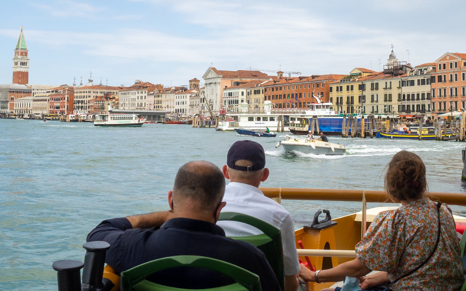 Vaporetto ACTV Water Bus & Mainland Bus Pass: 1 to 7 Days