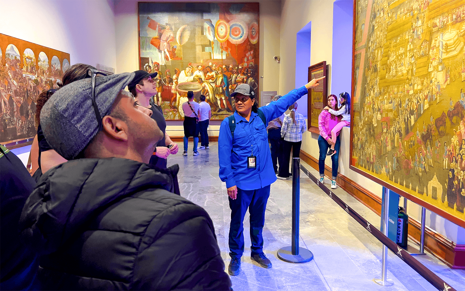 Anthropology Museum & Chapultepec Castle Guided Tour