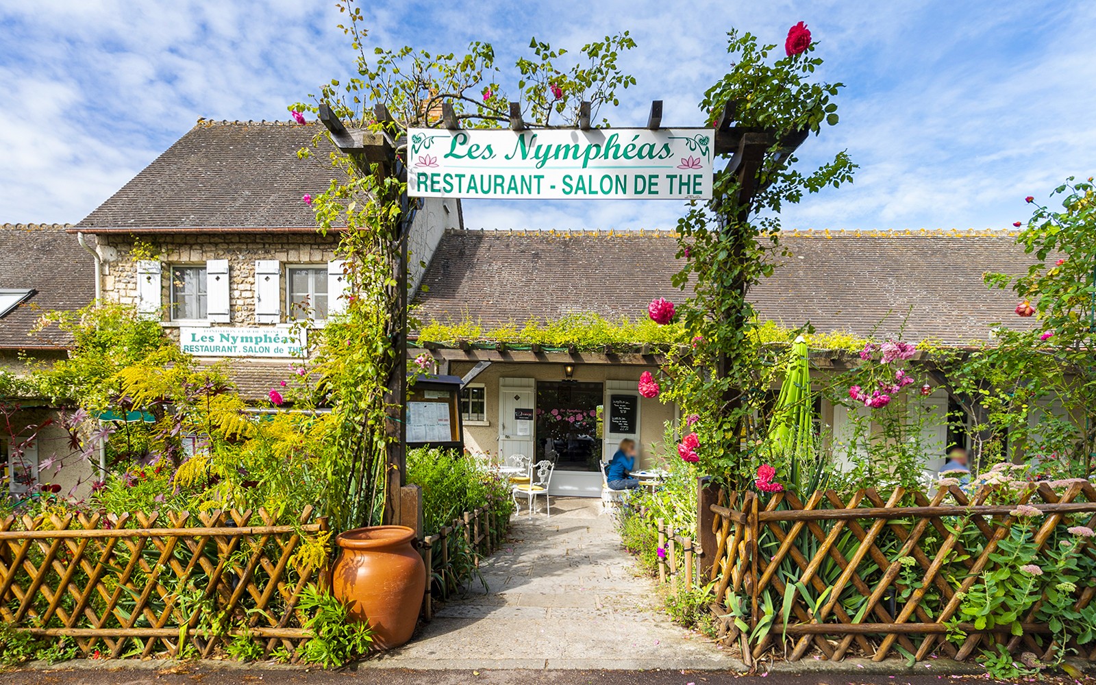 From Paris: Versailles Palace & Giverny Guided Day Trip — gallery 4