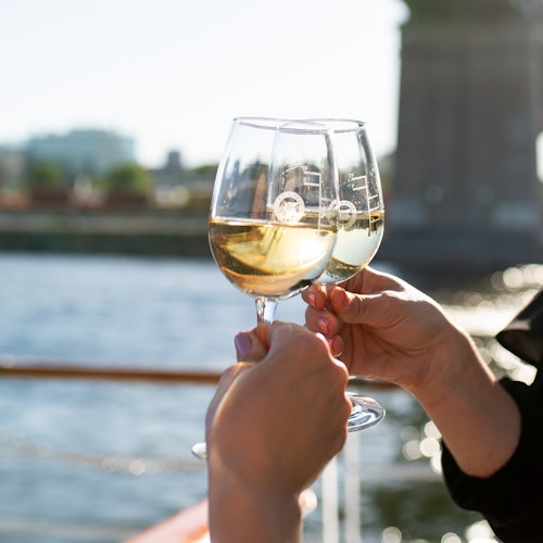 Montreal: Signature Dinner Cruise — gallery 4