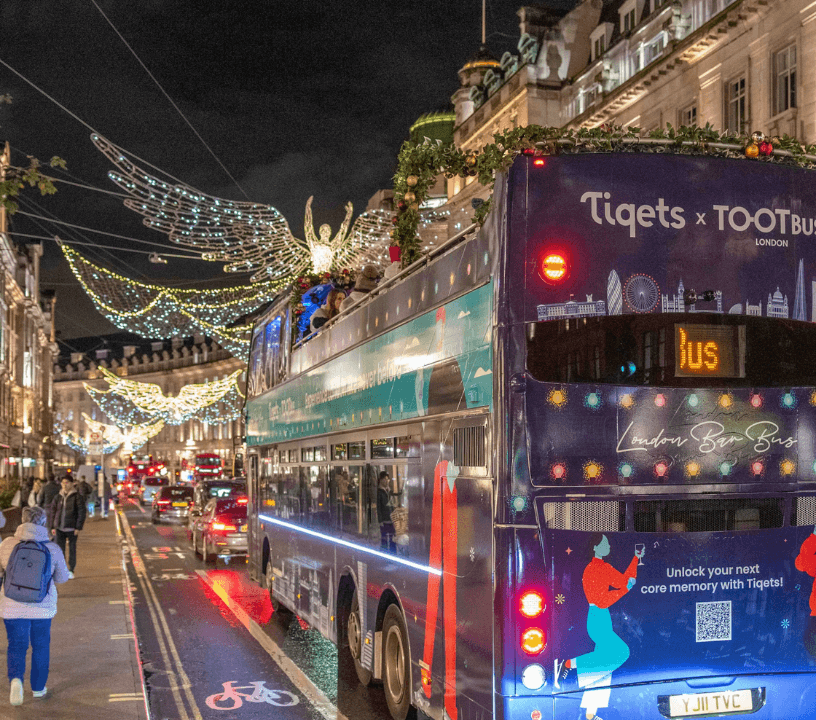 Tootbus: London Bar Bus — gallery 1