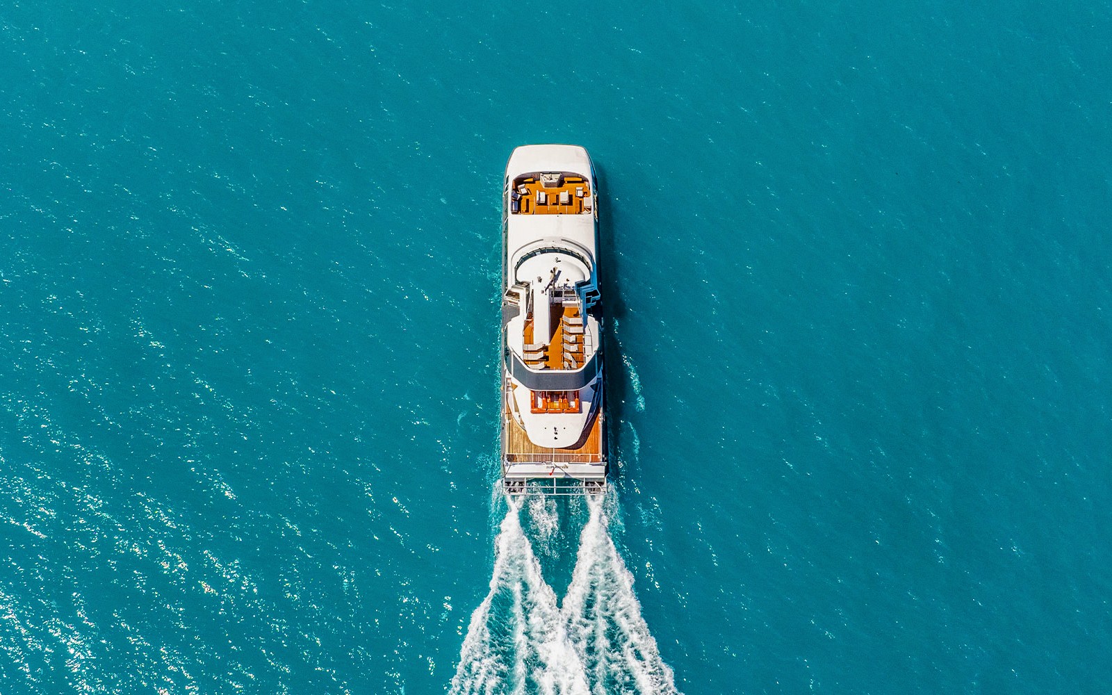 Airlie Beach: Whitehaven Beach Premium Cruise with Lunch & Activity Upgrades