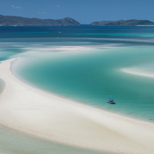 Outer Great Barrier Reef & Whitehaven Beach: Guided Snorkelling Tour from Airlie — gallery 2