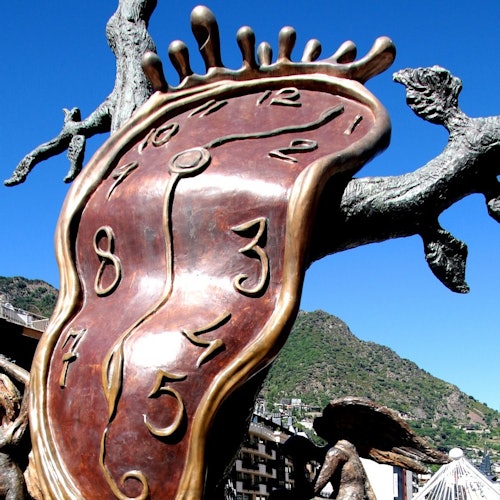 Andorra & France: Day Trip from Barcelona