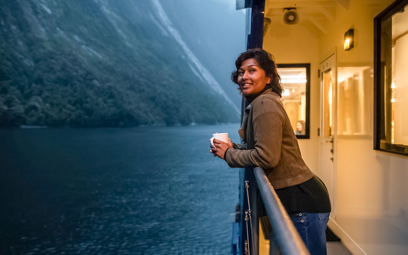 Overnight Milford Sound Cruise with Dinner & Activities