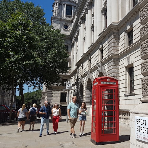 London: Sightseeing Taxi Tour & Churchill War Rooms Entry — gallery 1