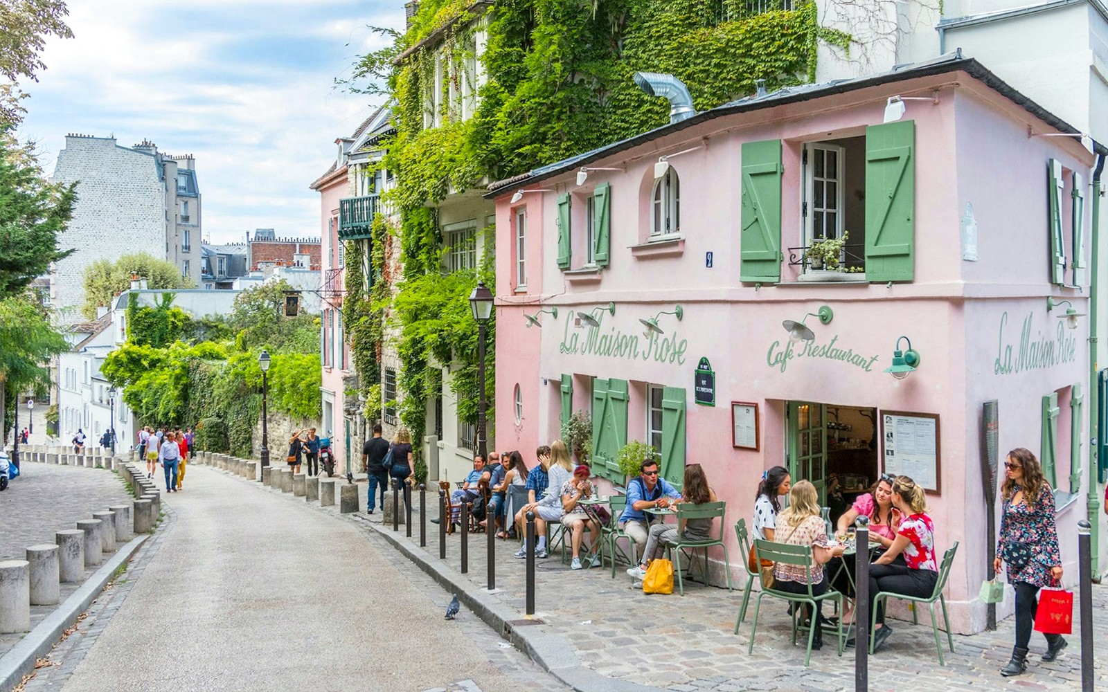 From London: Paris Explorer Day Trip by Rail with Sightseeing Bus — portrait