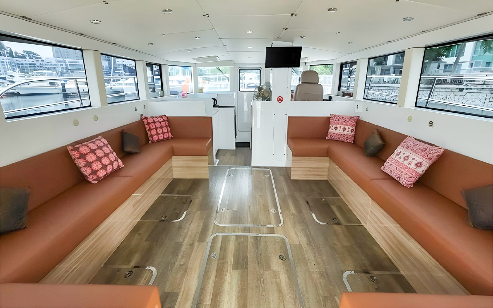Private Yacht Charter in Singapore