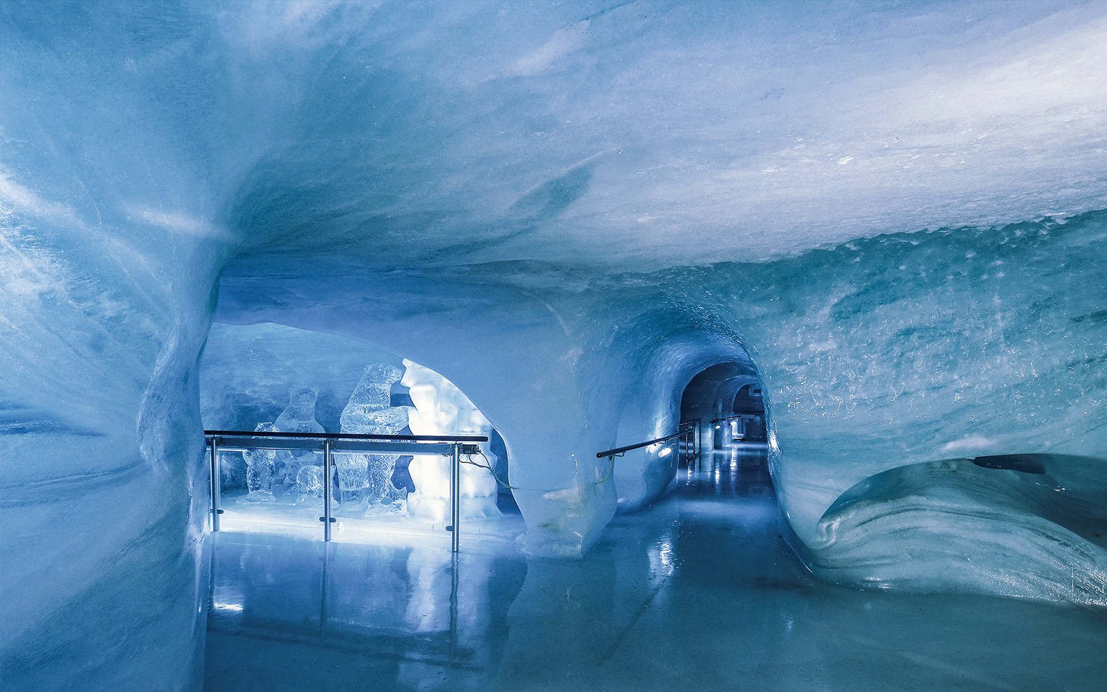 From Lucerne: Jungfraujoch Guided Day Tour