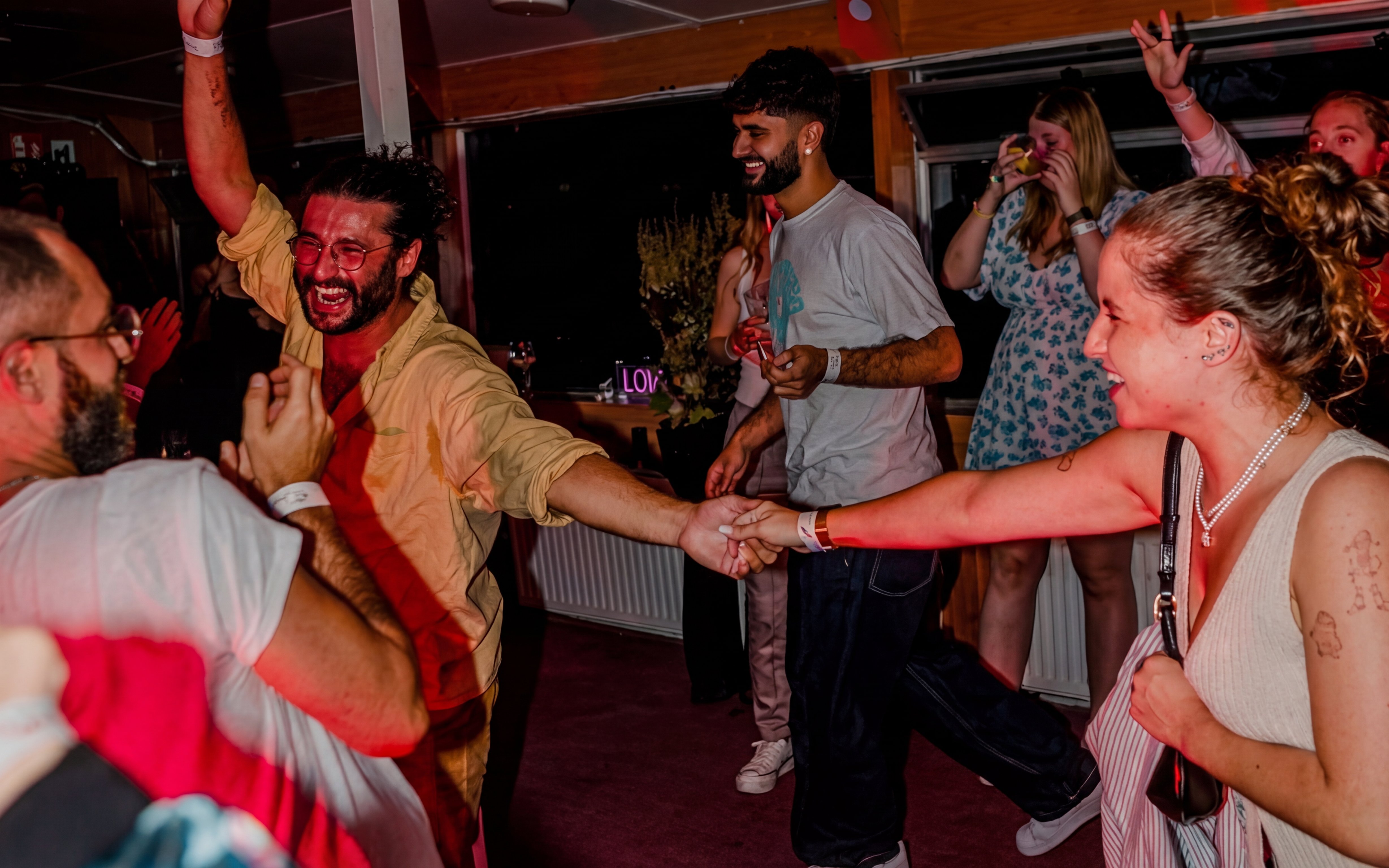 Lisbon Sunset Party Cruise with DJ and Open Bar — gallery 1