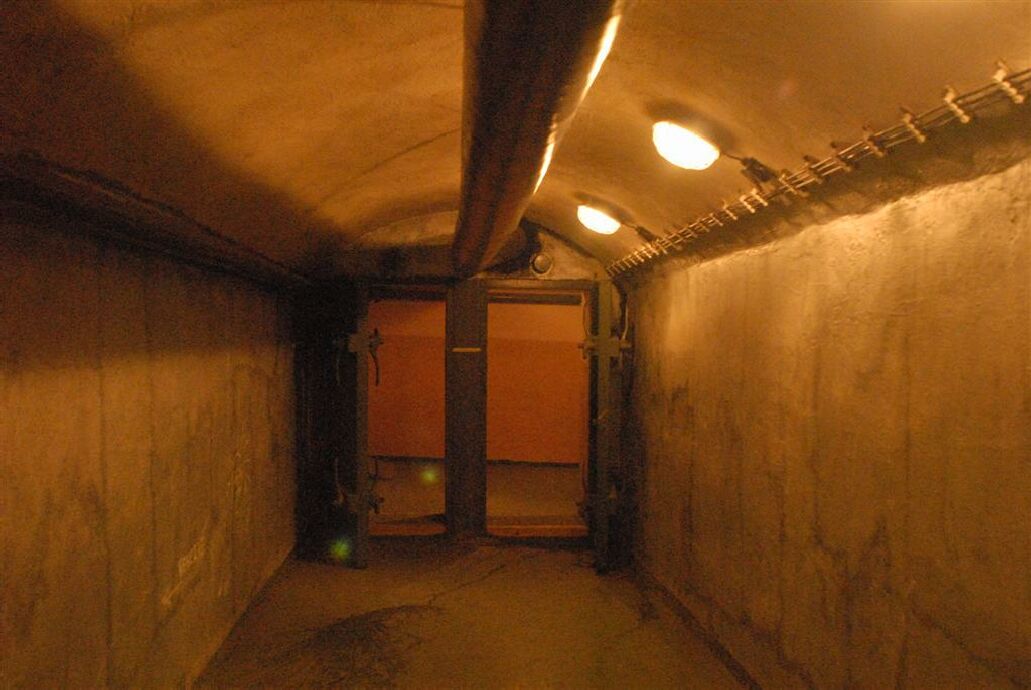 Nuclear Bunker, Prague