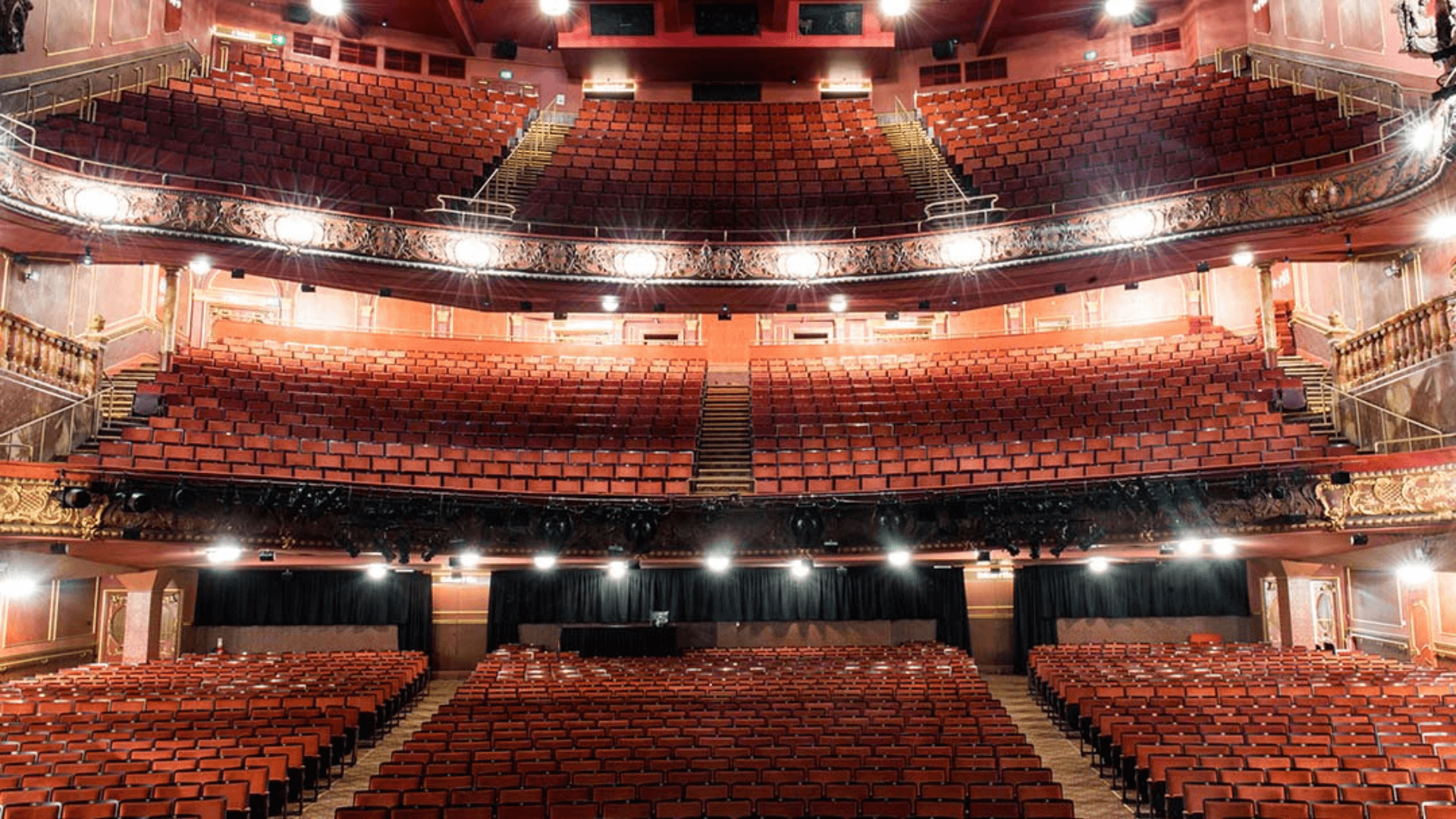 Inside Lyceum Theatre — view 1