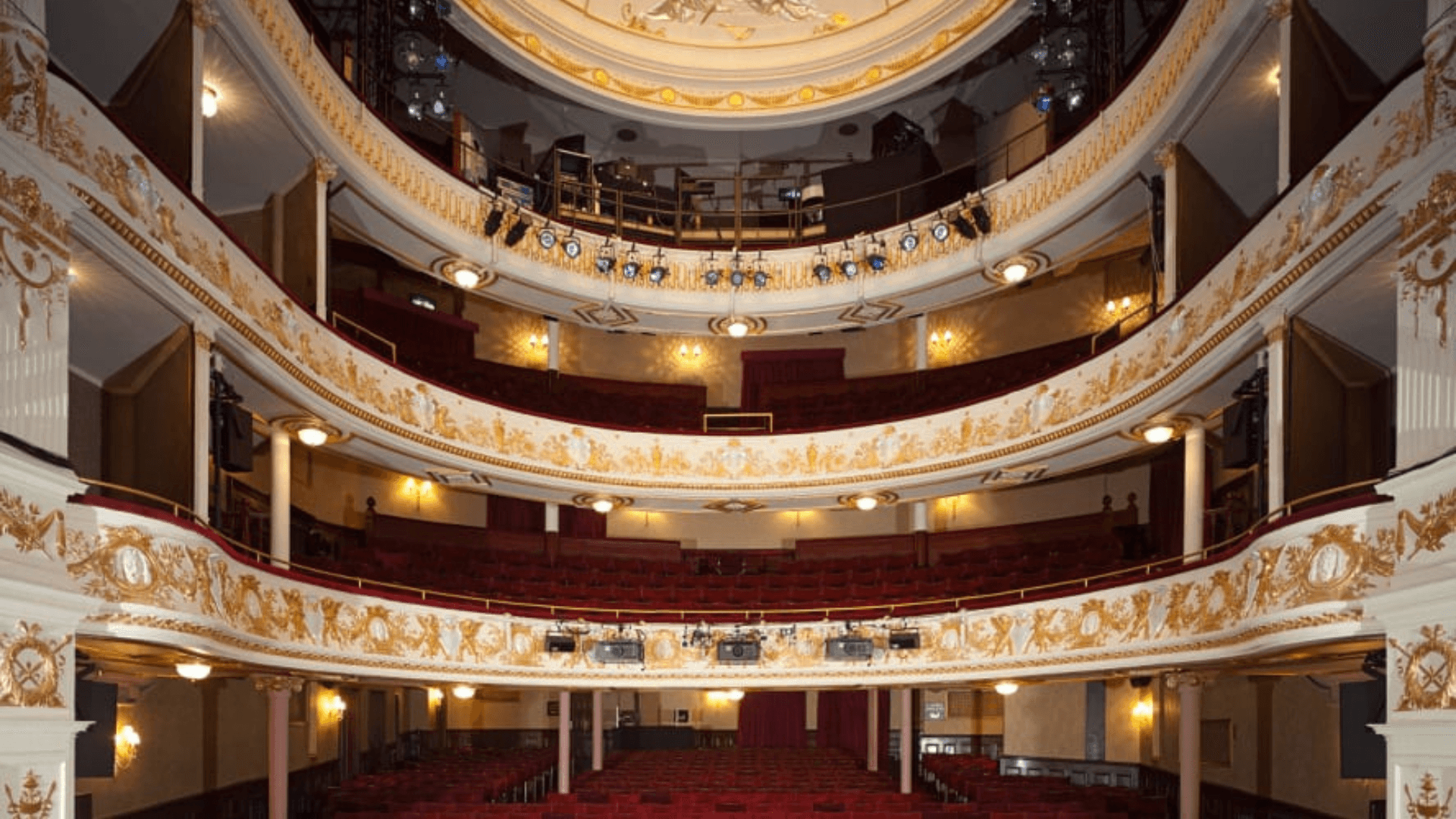 Inside Garrick Theatre — view 2